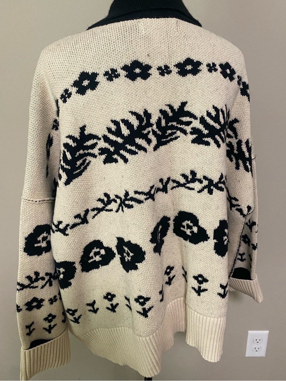 Free People Shelby Cardigan in Cream and Black - XL - Picture 7 of 7